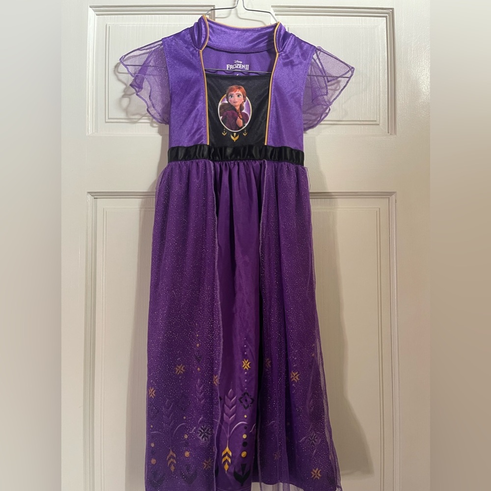 Disney Anna night gown